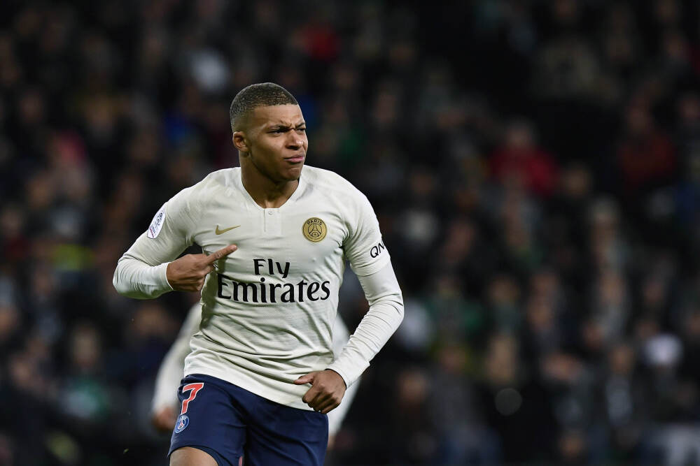 蔚来李斌新年全员信：即将迎来第100万辆量产车，2026年将加大下沉市场布局